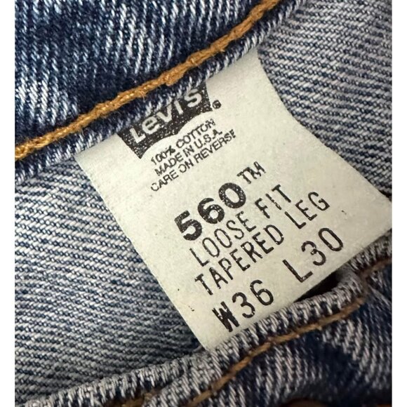 Vintage 1980s - 560 Levi’s Men’s Jeans Loose Fit Rare (36x30) Made In US… - Picture 5 of 9